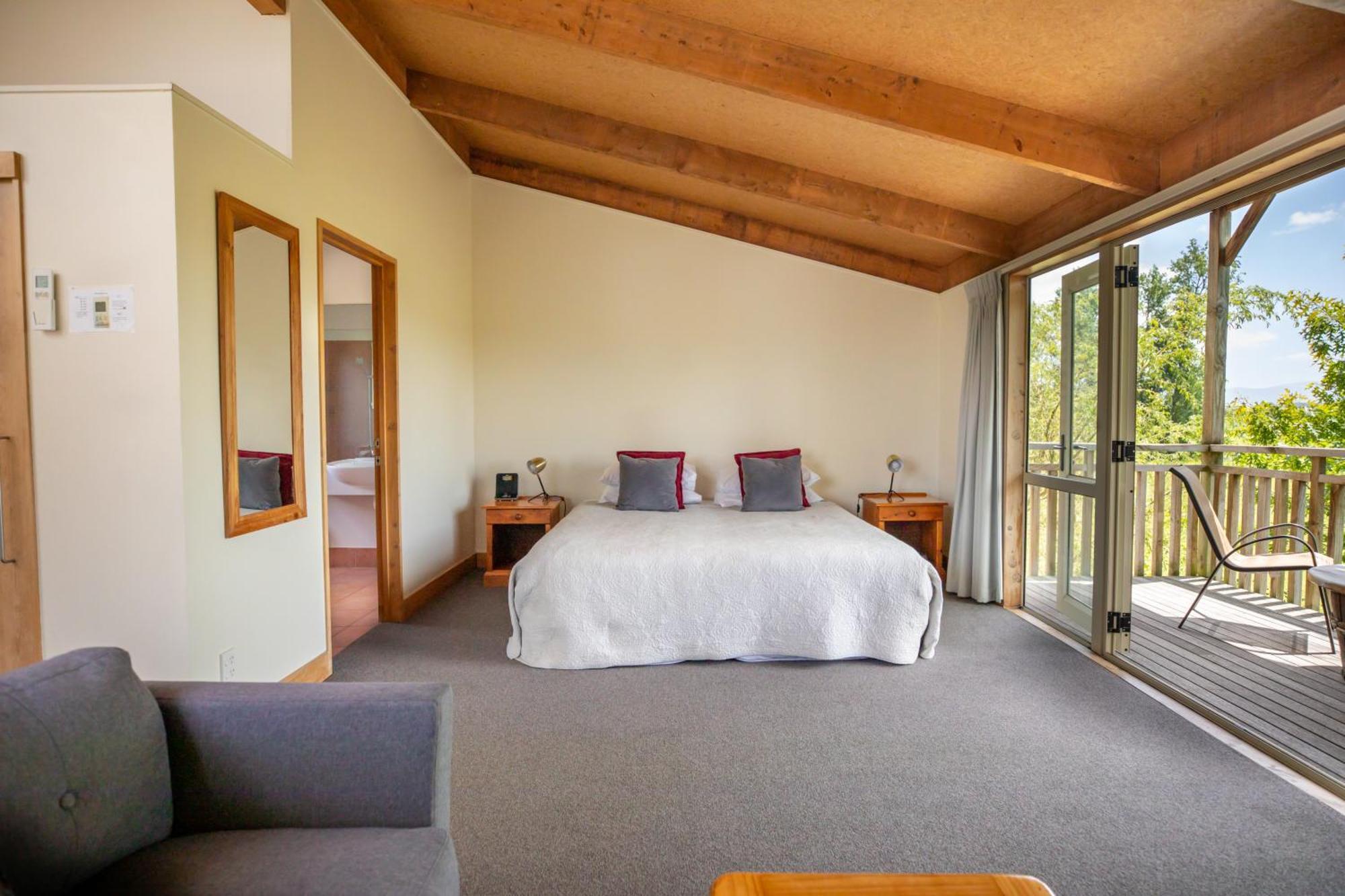 Margrain Vineyard Villas Martinborough Exterior photo
