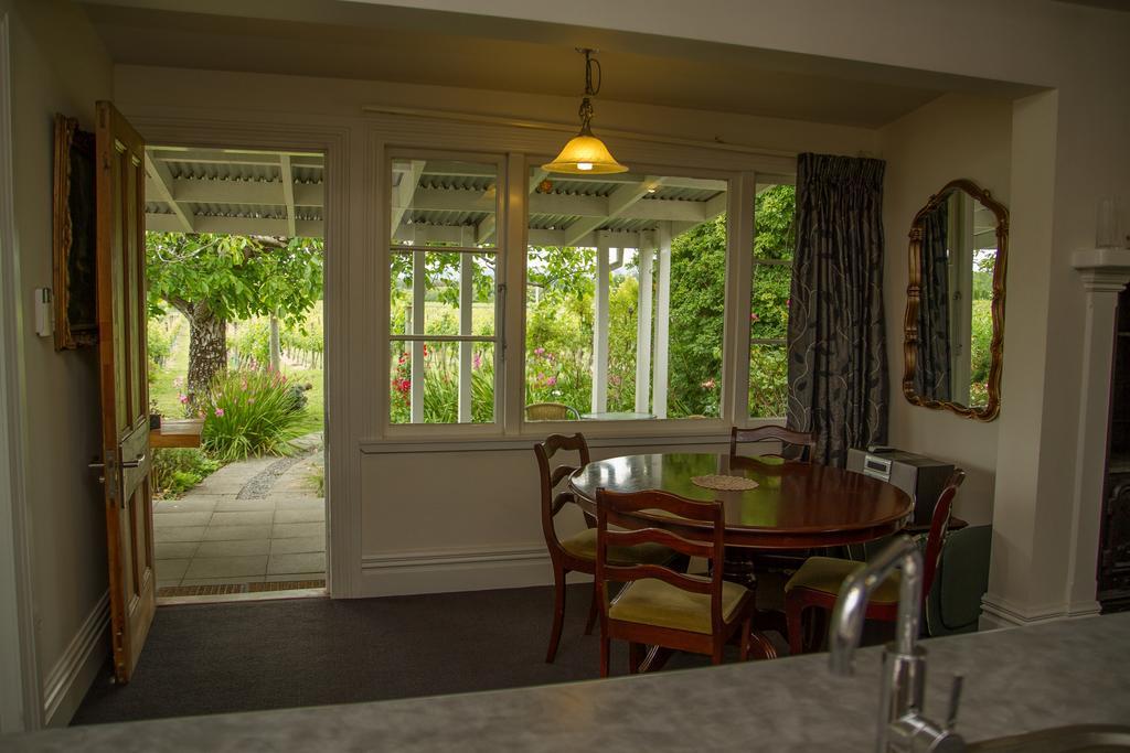 Margrain Vineyard Villas Martinborough Exterior photo